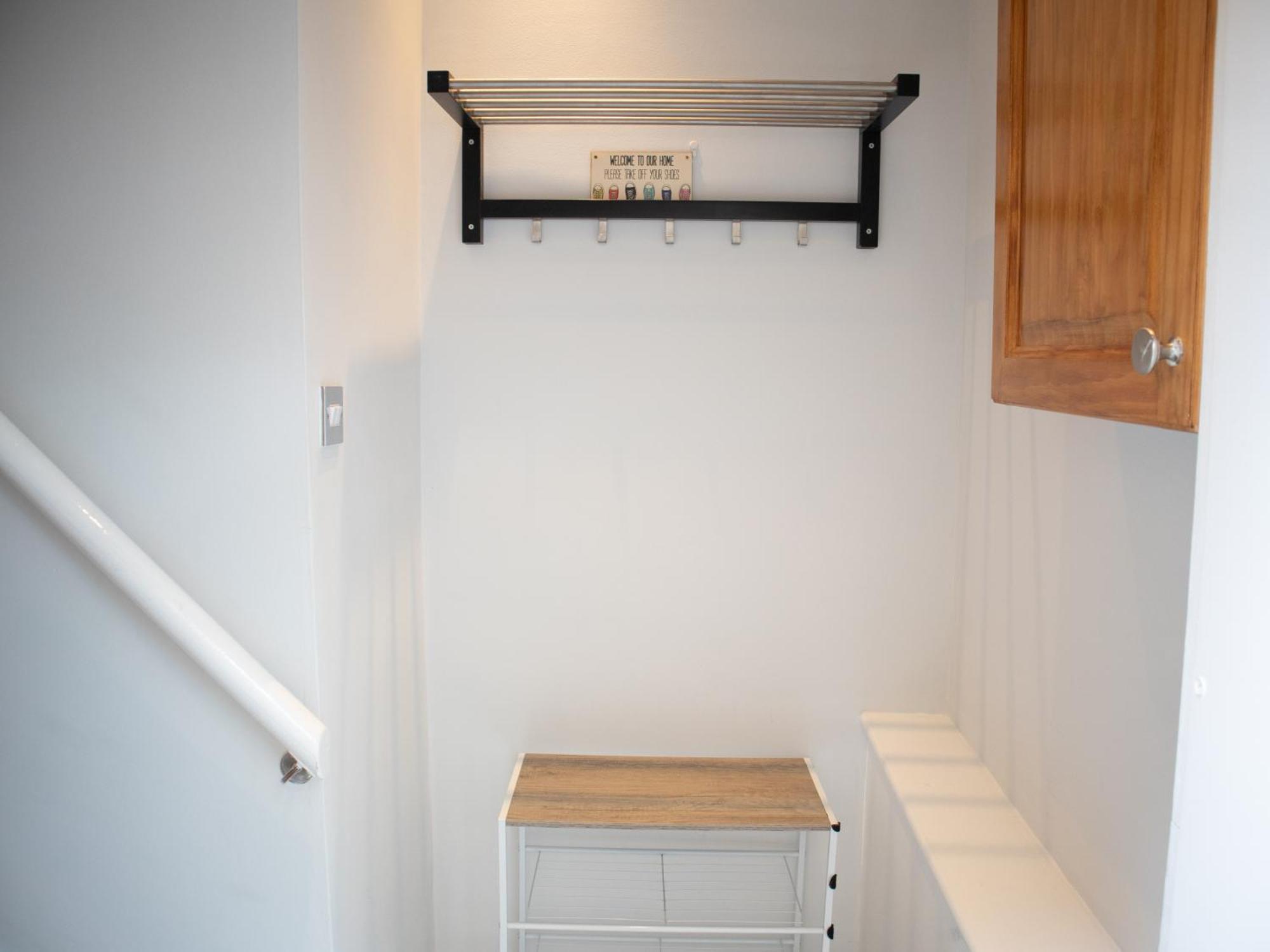 Bright Private Terrace - Free Private Parking - Tv - Wifi - Netflix Daire Croydon Dış mekan fotoğraf